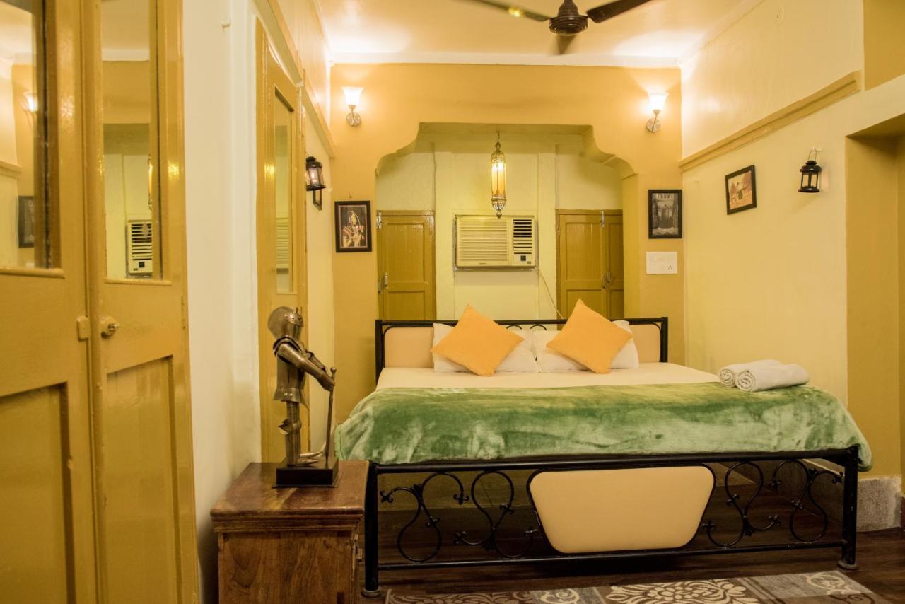Zostel Jodhpur- Clock Tower Hostel Τζοντχπούρ Εξωτερικό φωτογραφία